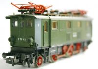 04145А Roco электровоз BR 132