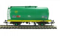 37-575B Bachmann Branchline вагон 45 Ton TTA Tank Wagon 'BP' Green