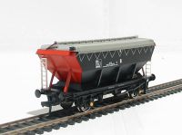 38-021 Bachmann Branchline вагон 46 Tonne Covered CEA Hopper Wagon Orange And Black